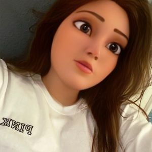 Meet your Posher, Daniela